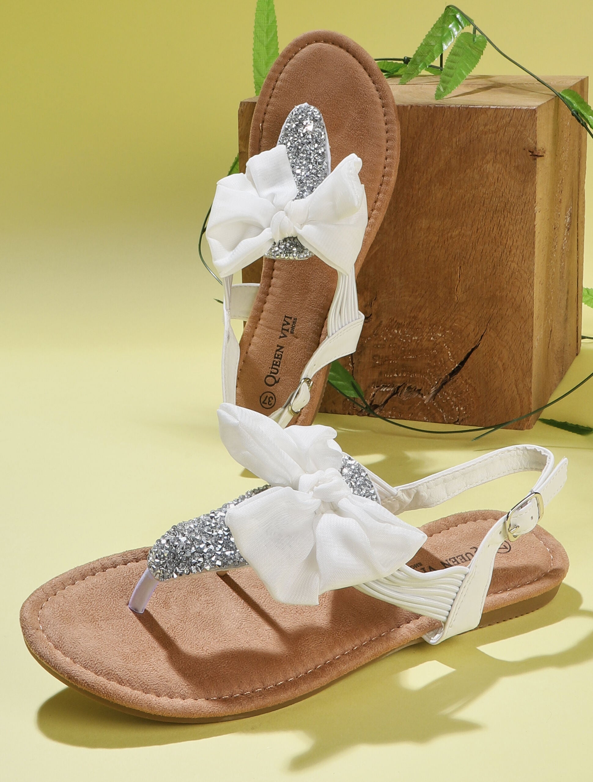 Nu-pieds strassées et à flot - blanc - 6