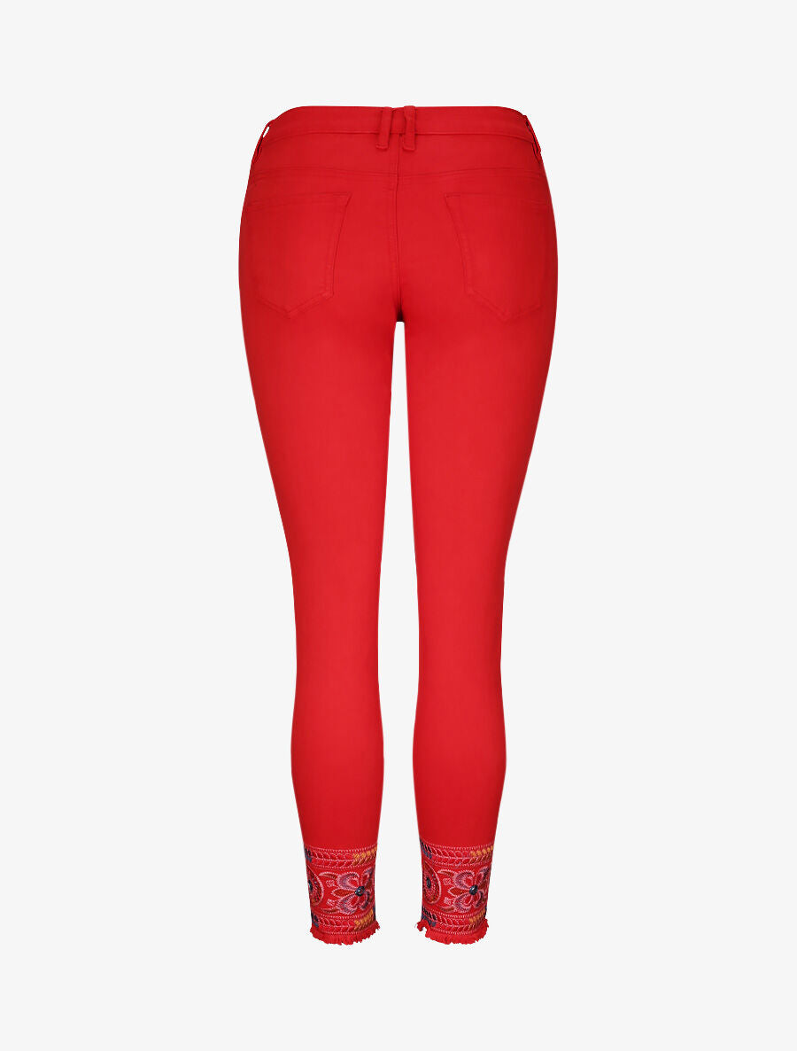 Jean 7/8 à bords coupe franche et ornés de broderies - Rouge - 2