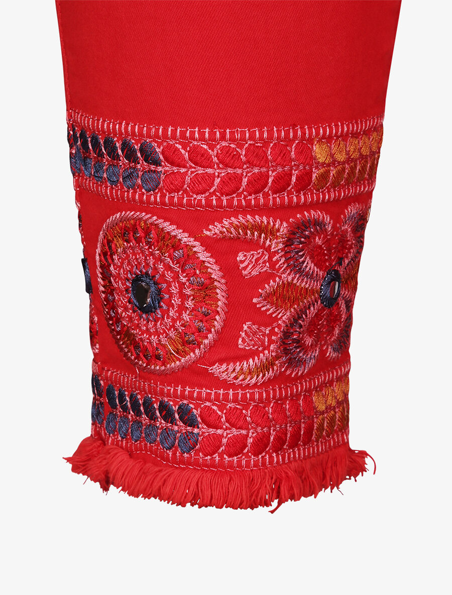 Jean 7/8 à bords coupe franche et ornés de broderies - Rouge - 3