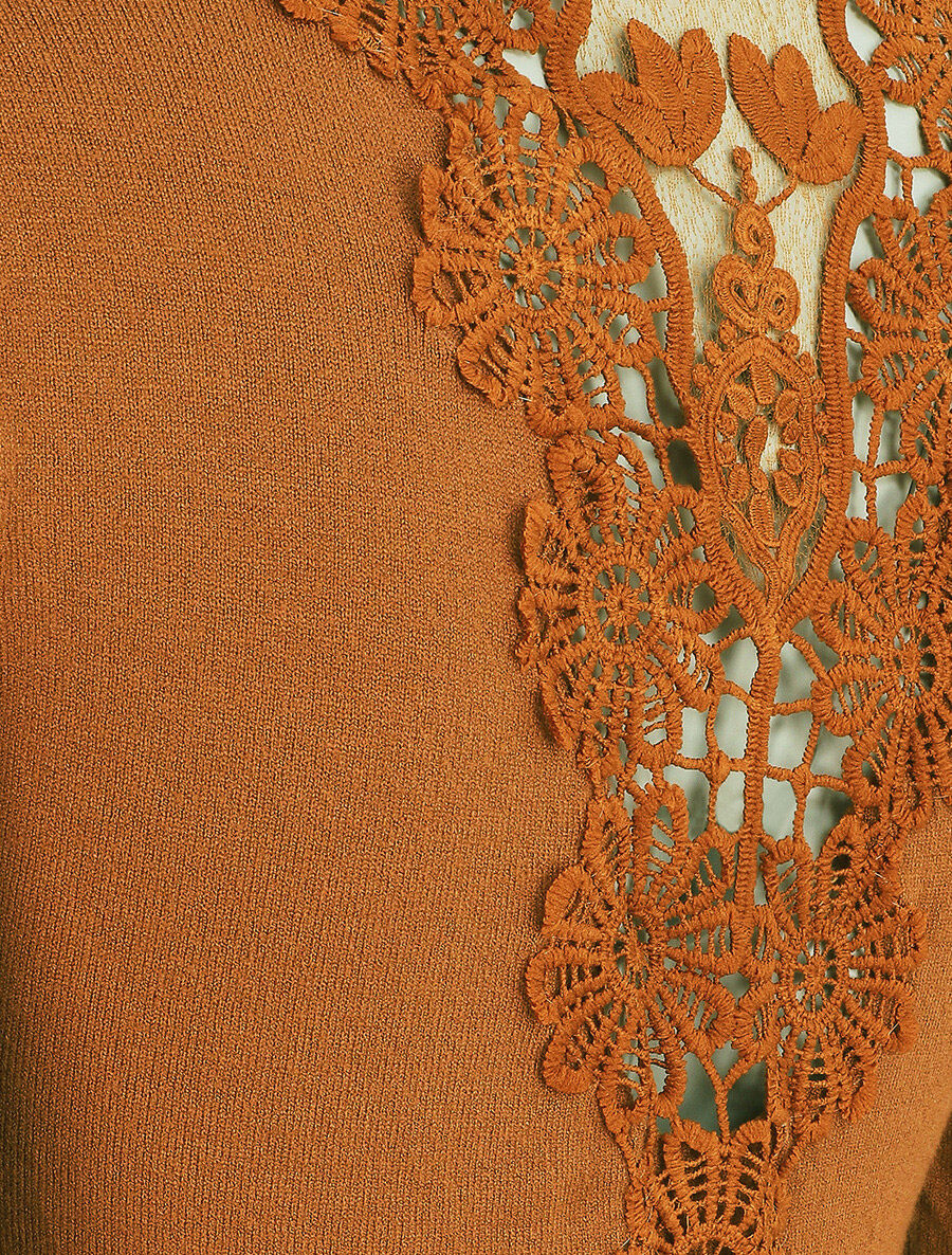 Pull à col rond et dos en dentelle - Camel - 4