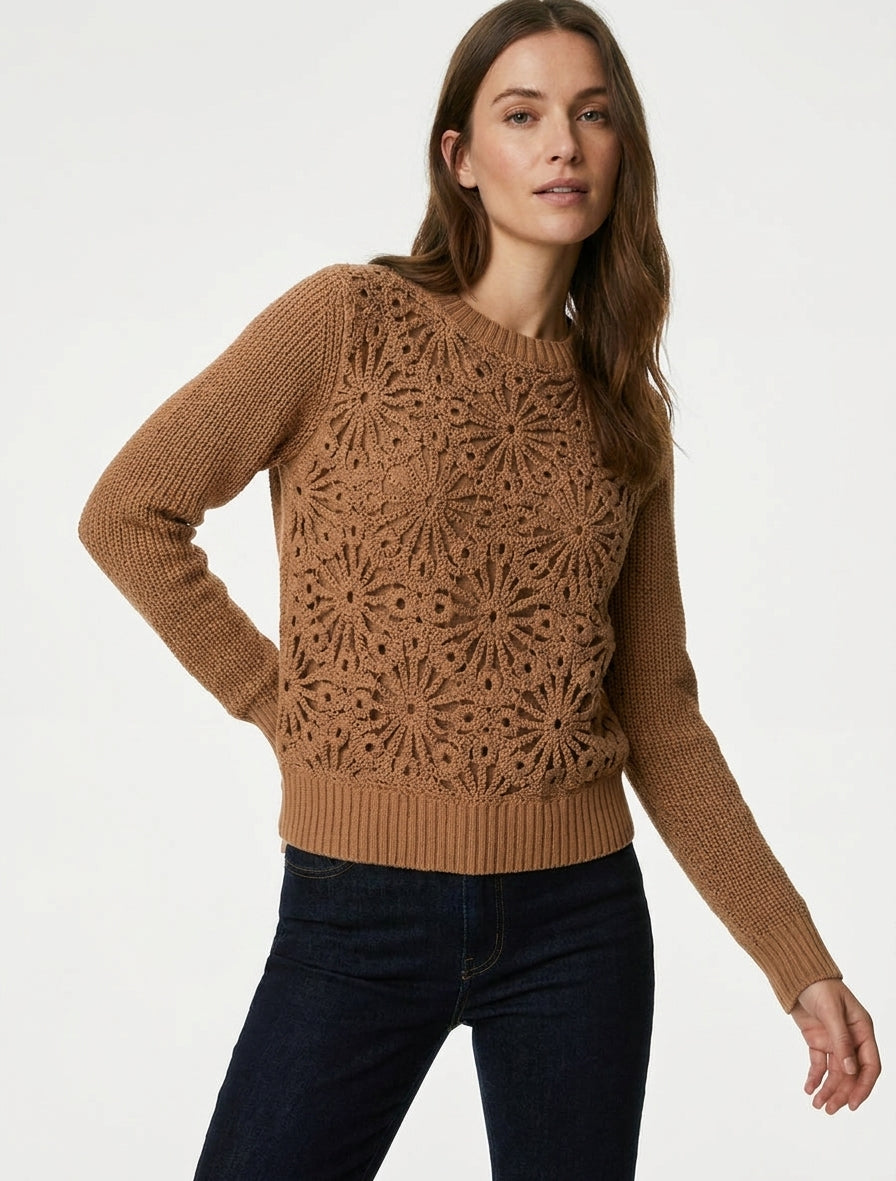Katoenen trui met bloemen macramé stijl - Kameel