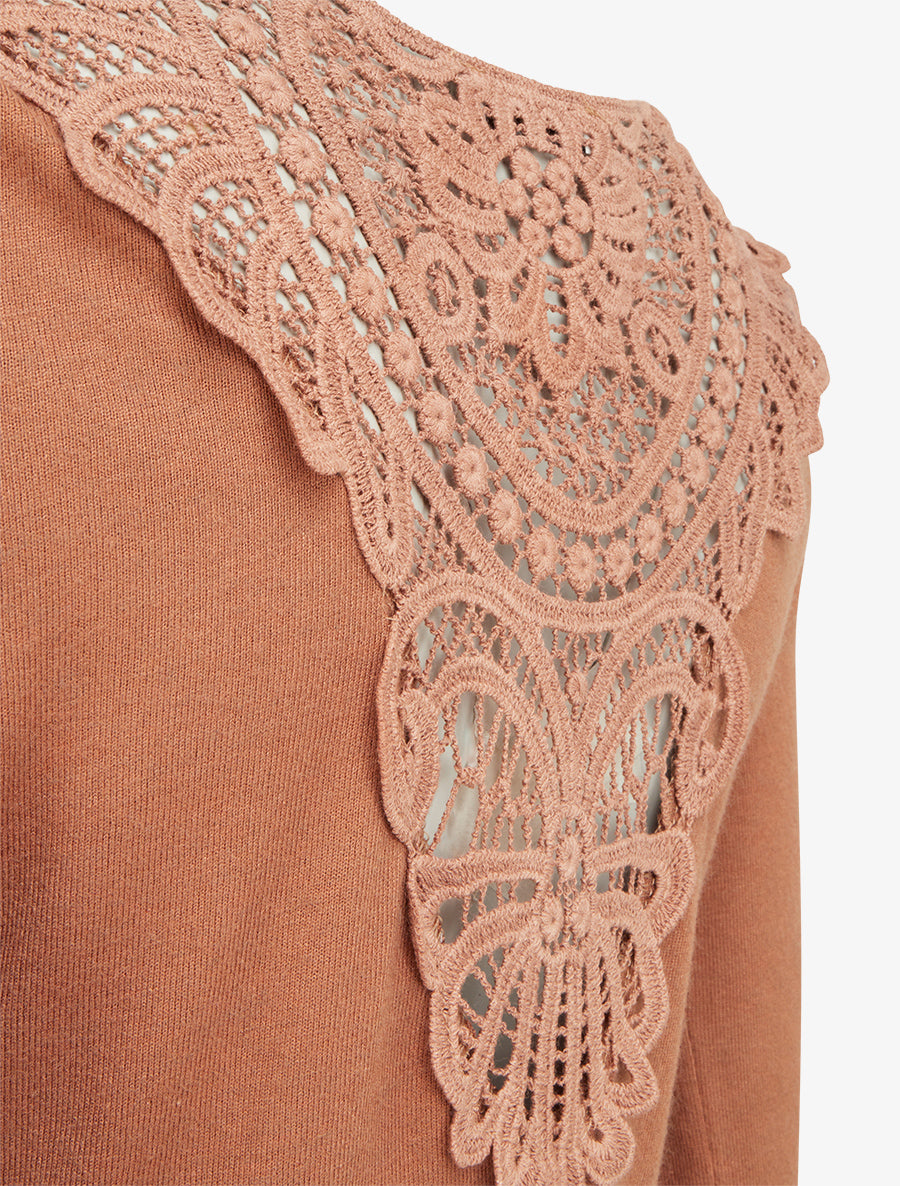 Pull à col bénitier et dos en crochet - Camel - 3