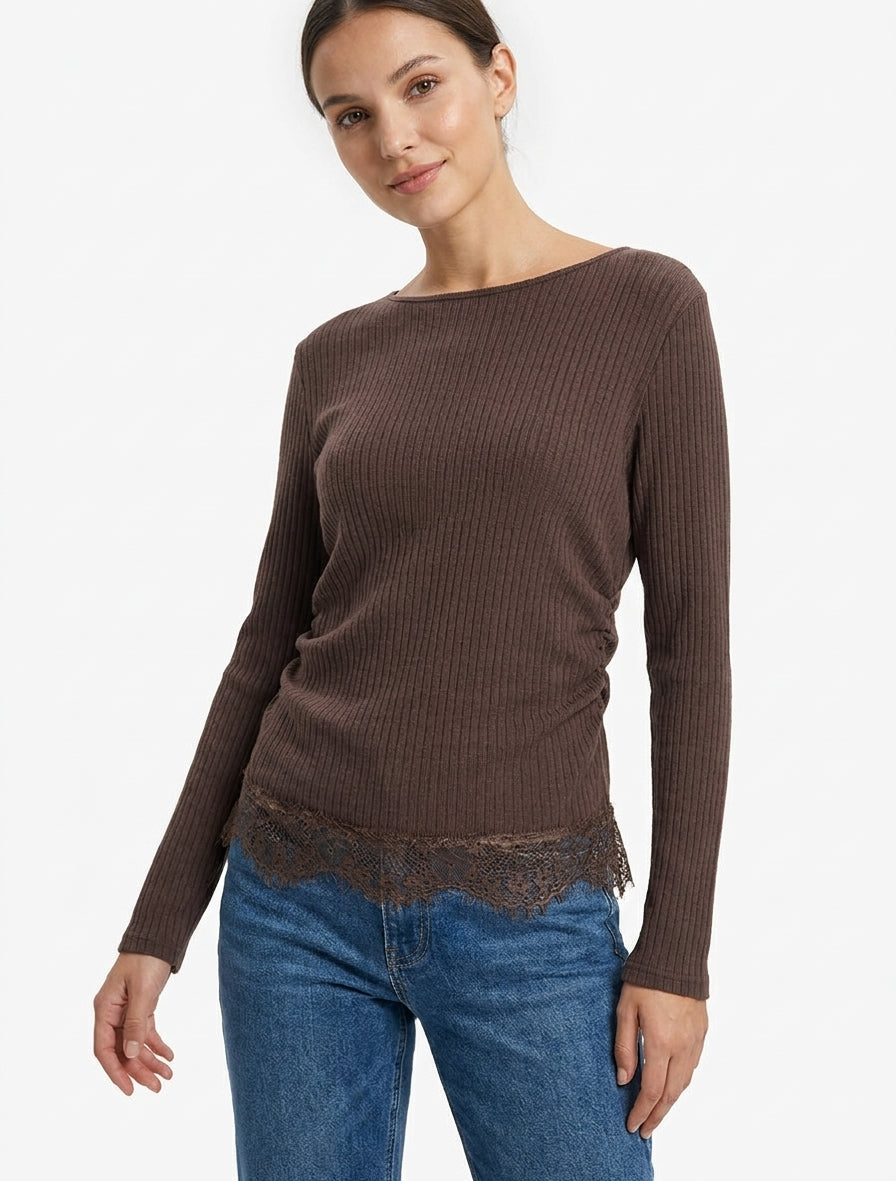 Pull côtelé bas dentelle et côtés froncés - Marron