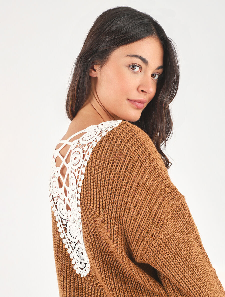 Pull droit col V dos en crochet - Camel - 3