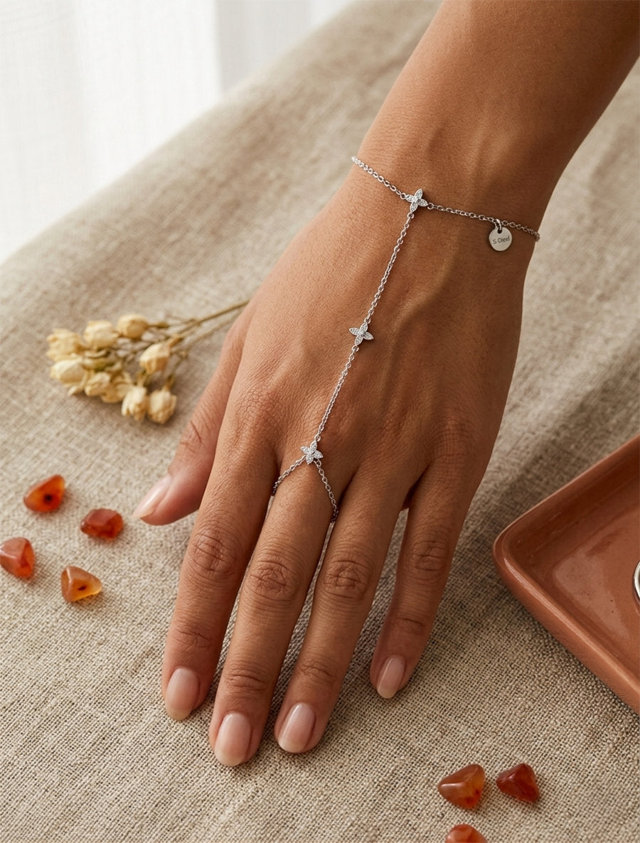 Bracelet chaîne de main à zircons blancs - Argent - 1