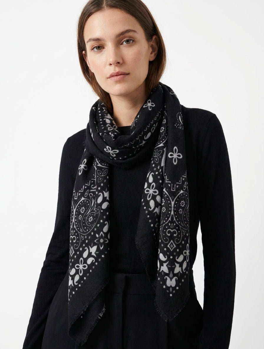 Echarpe rectangulaire à motif bandana - Noir
