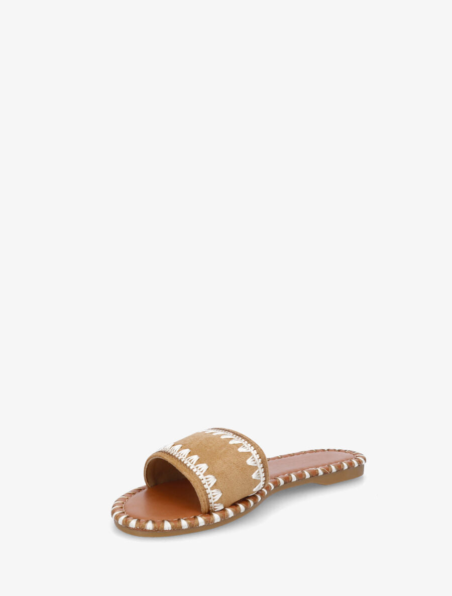 Claquettes en suédine motif dentelé - Camel - 3