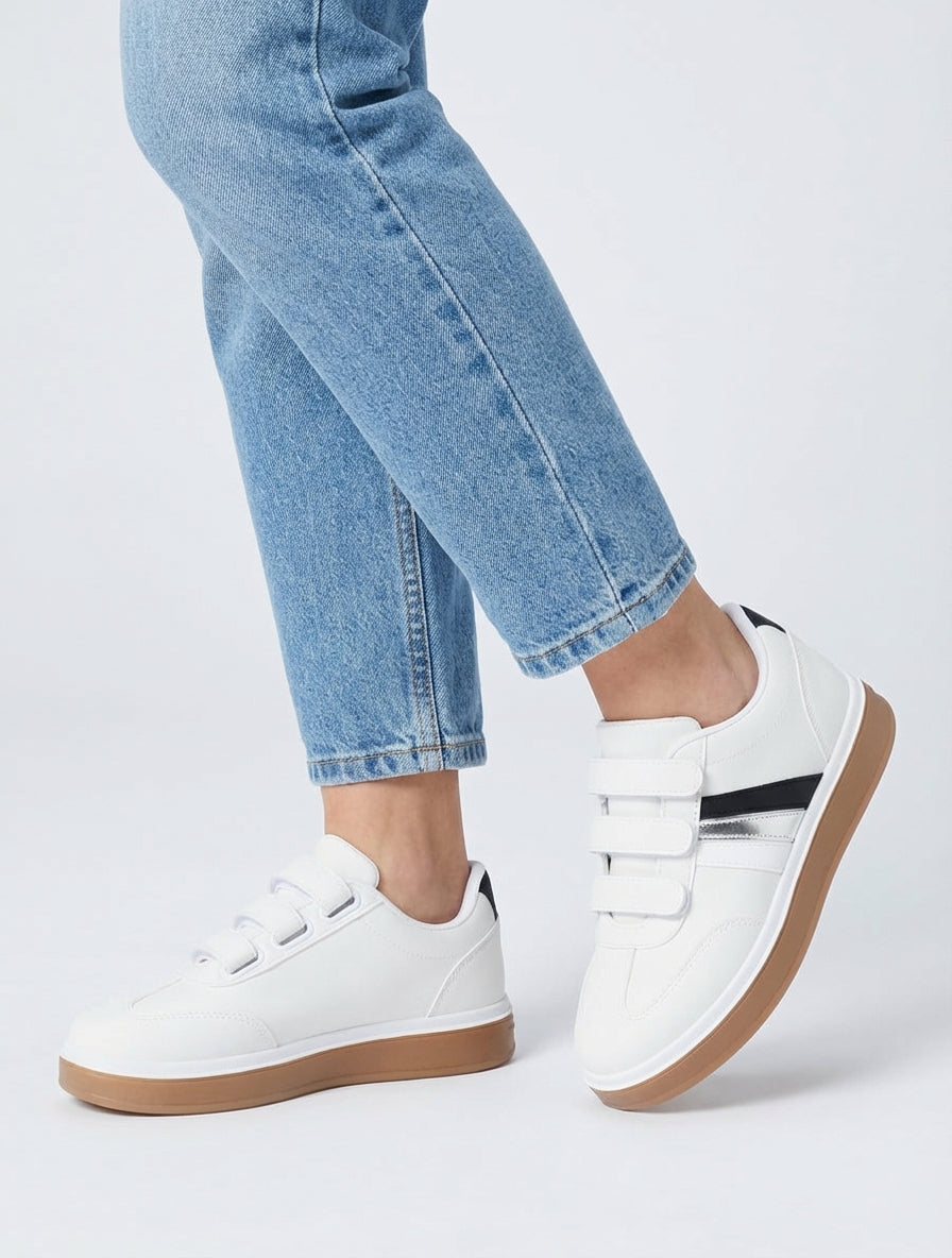 Klittenbandsneakers met rubberen zool - Wit