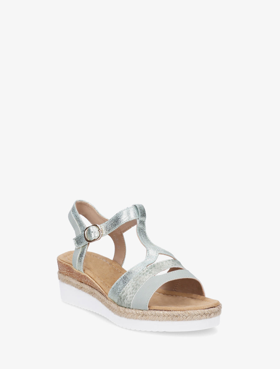 Sandales nacrées à bride en T fantaisie - Vert amande - 2