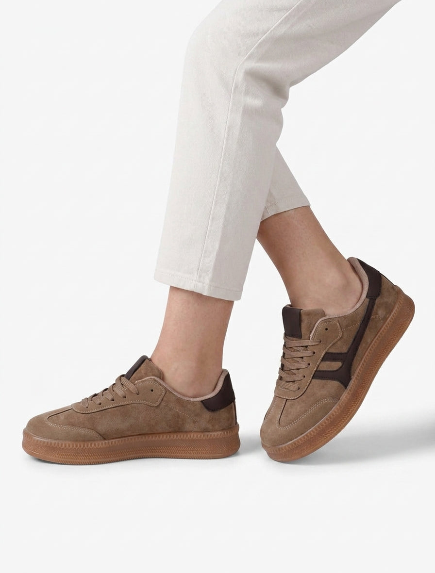 Sneakers van nubuck-effect met grafisch inzetstuk - Mol