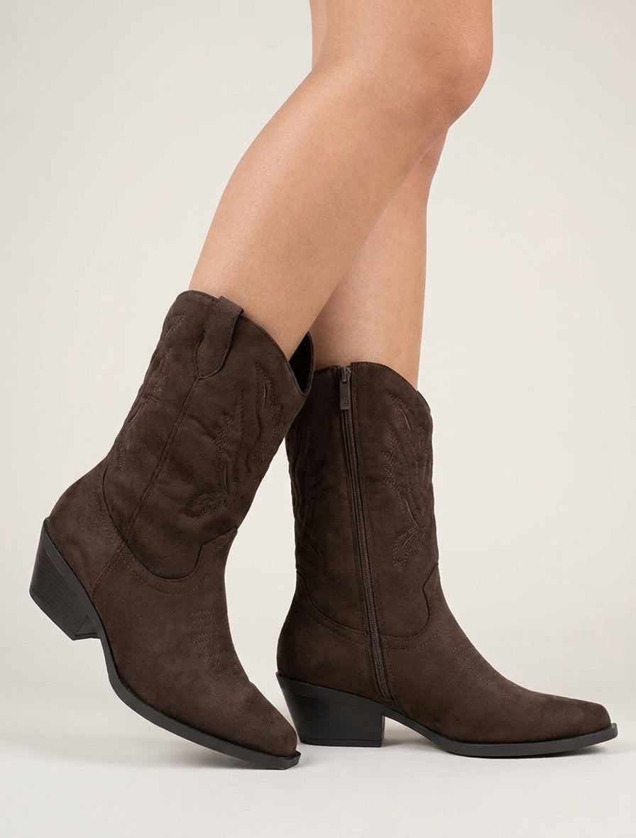 Bottines style santiags en suédine - Marron