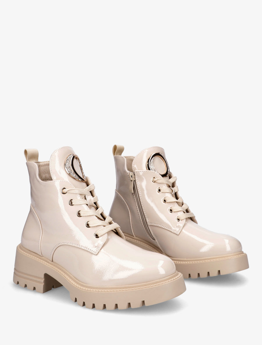 Boots vernies à bijou métal strassé - Beige - 4