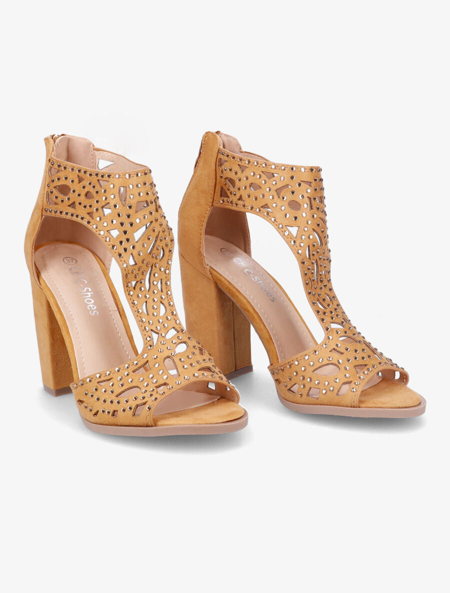 Sandales en suédine à talons ajourées et à strass - Camel - 5