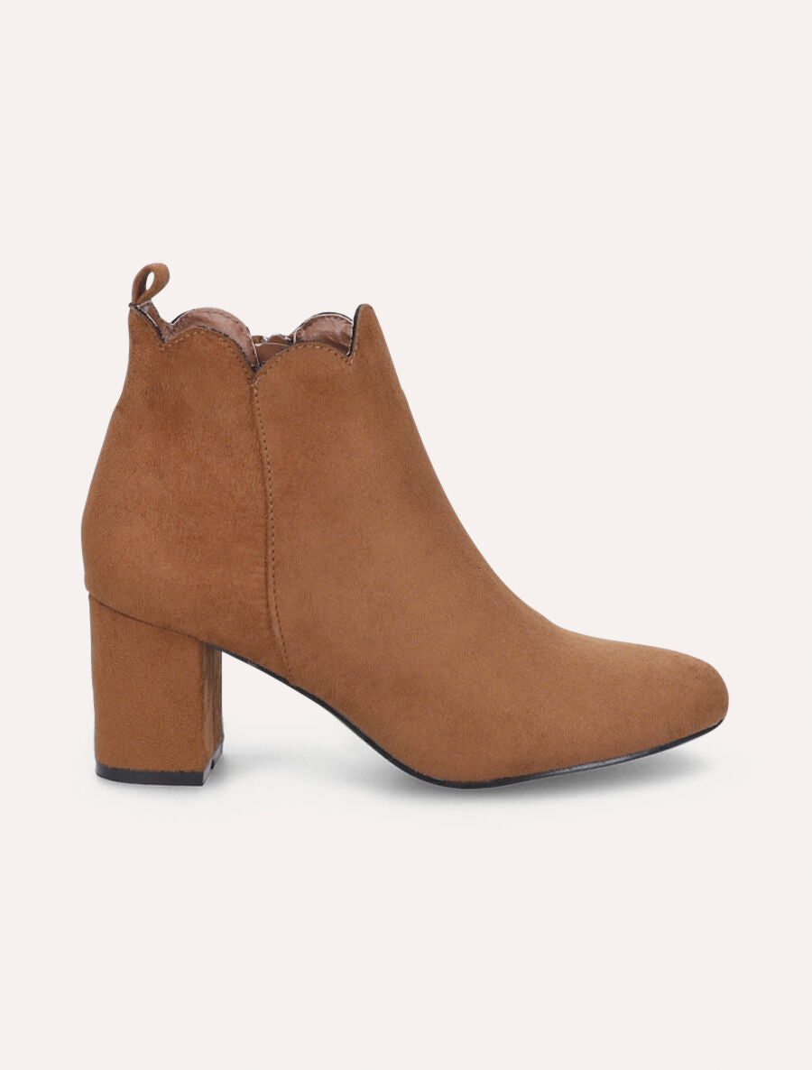 Bottines en suédine à chevilles ondulées - Camel - 5
