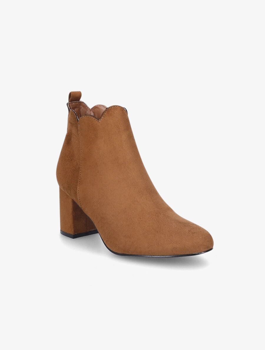 Bottines en suédine à chevilles ondulées - Camel - 2