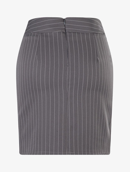 Jupe boutonnée à fines rayures et poches plaquées - gris - 2