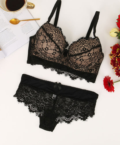 Ensemble en dentelle et en résille - Noir/beige - 1