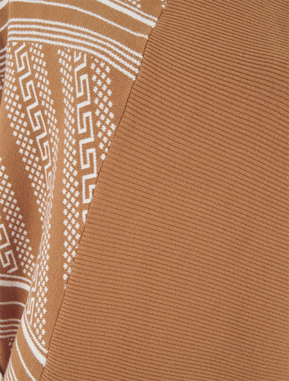 Pull ample col montant et motif graphique - Camel - 3