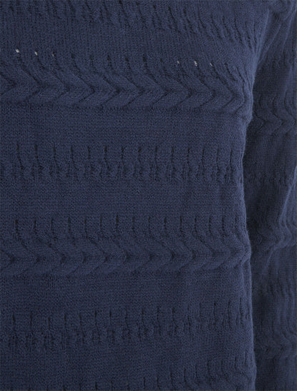 Pull uni en maille à motif tressé - Marine - 3