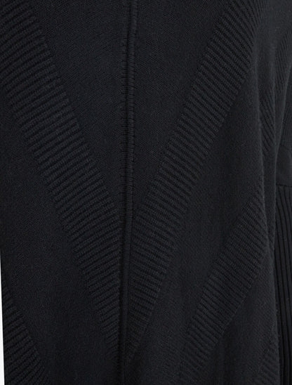 Pull long côtelé à col V - Noir - 3