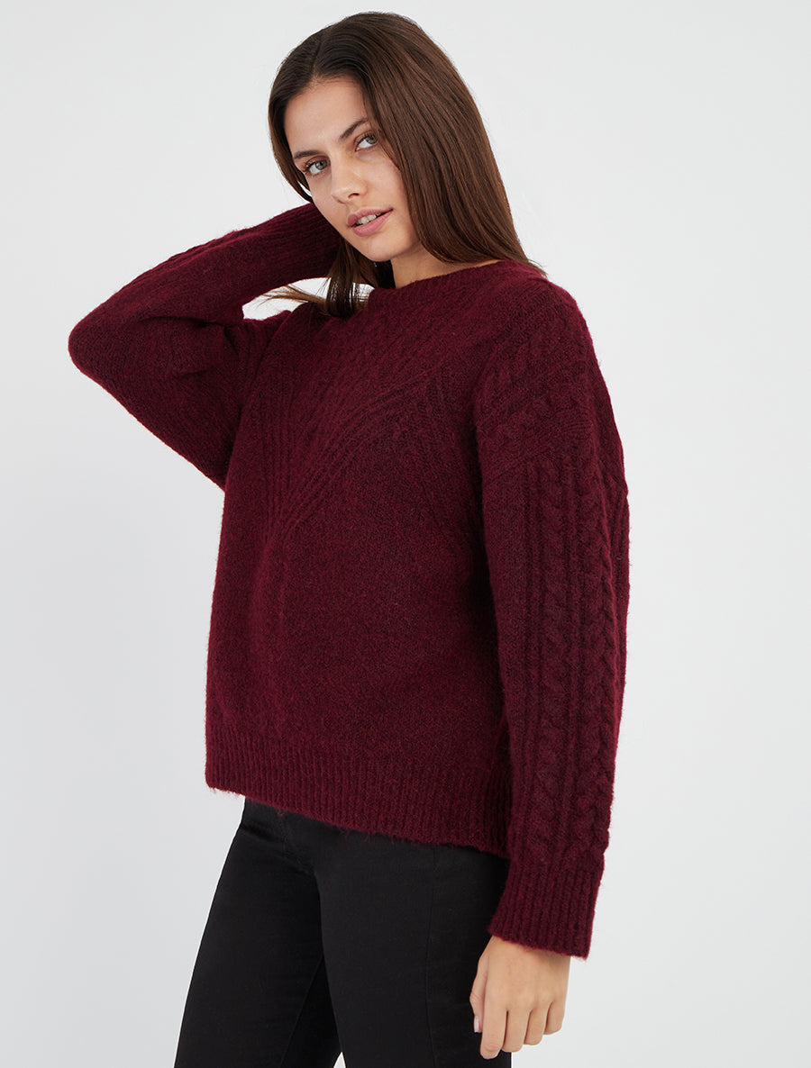 Pull droit à col rond en maille stylisée - Bordeaux