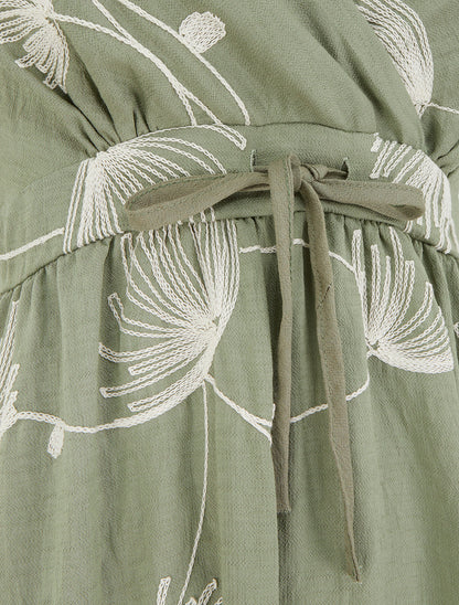 Robe longue empire à broderies végétales - Kaki - 3