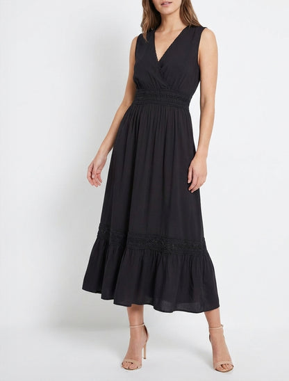 Robe sans manches à broderies - Noir