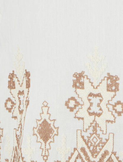 Top sans manches brodé coupe carrée - Beige - 3