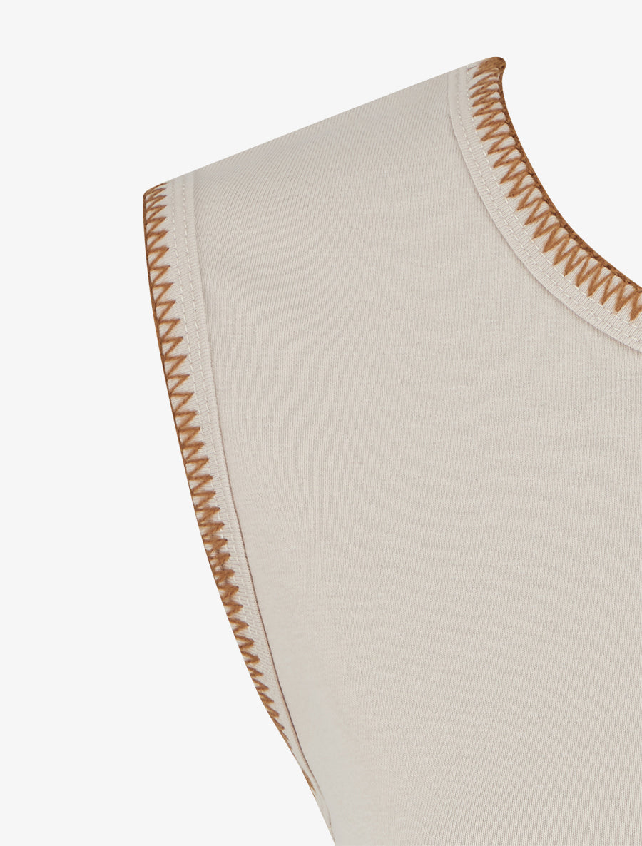 T-shirt uni sans manches à détail broderies - Beige - 3