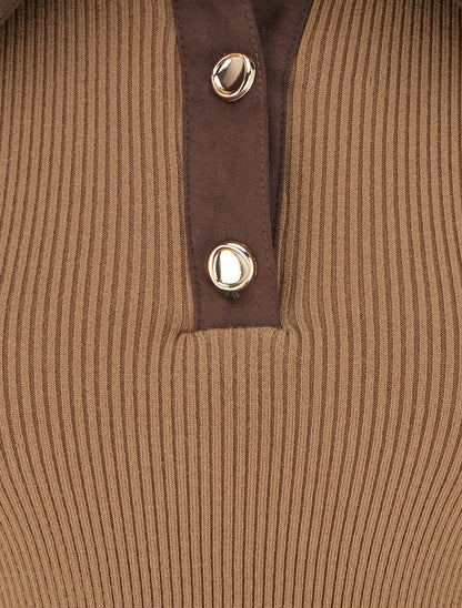 Pull fin en maille à col boutonné en suédine - Camel - 3