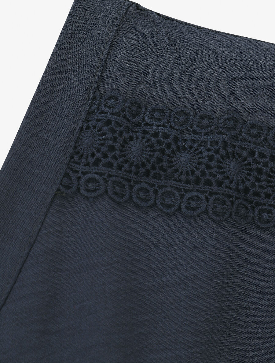 Blouse unie à nouer et détail broderies - Marine - 3