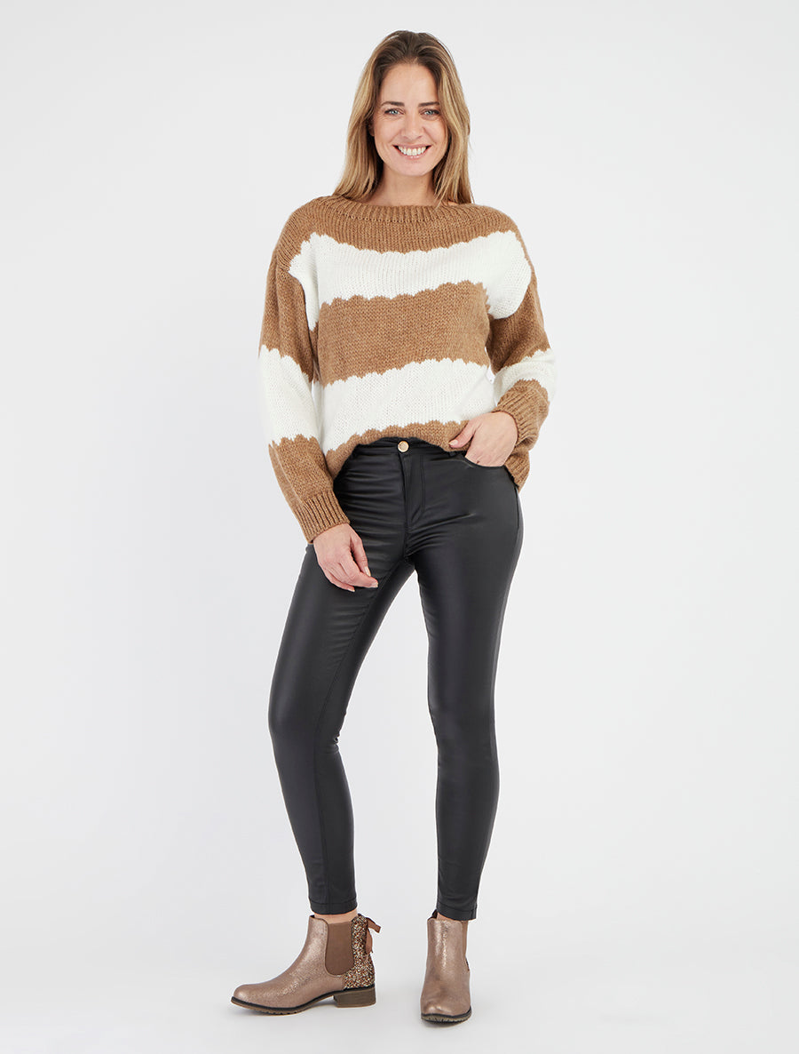 Gebreide trui met tweekleurige strepen - Kameel