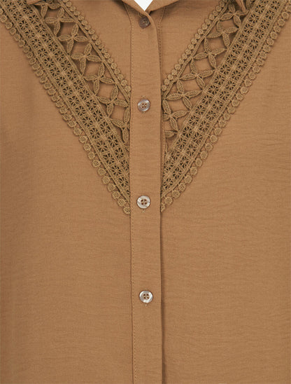 Chemise fluide à empiècement en crochet - Camel - 3