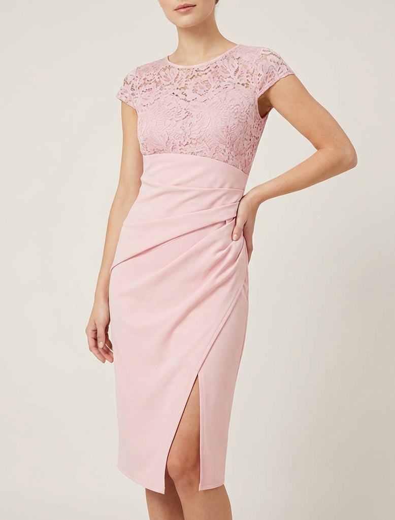Robe ajustée à dentelle et drapé - Rose
