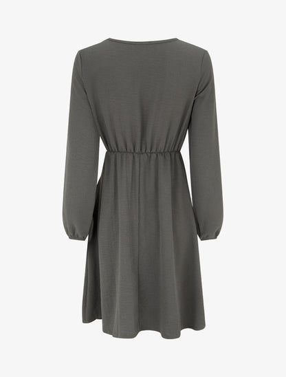 Robe évasée manches longues à pan drapé et bijou - Kaki - 2