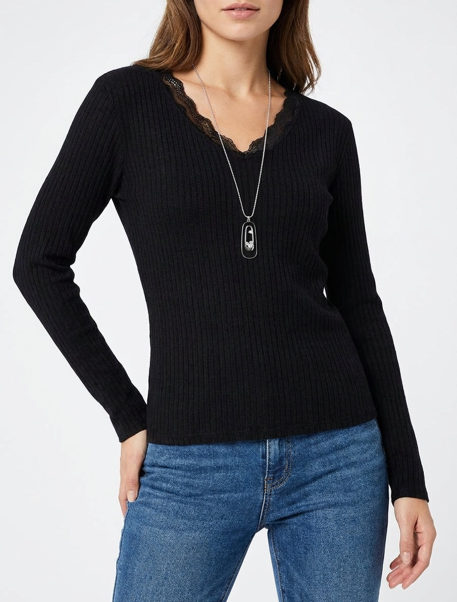 Pull côtelé à col V à dentelle - Noir