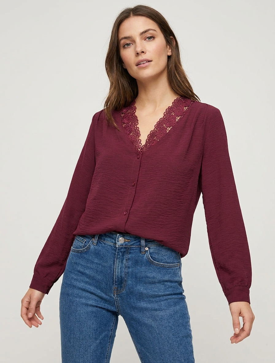Rechte blouse met V-hals van kant - Wijnrood