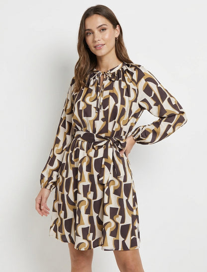 Robe satinée à manches longues et imprimé graphique - Marron