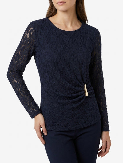 Top en dentelle à effet drapé et bijou métal - Marine