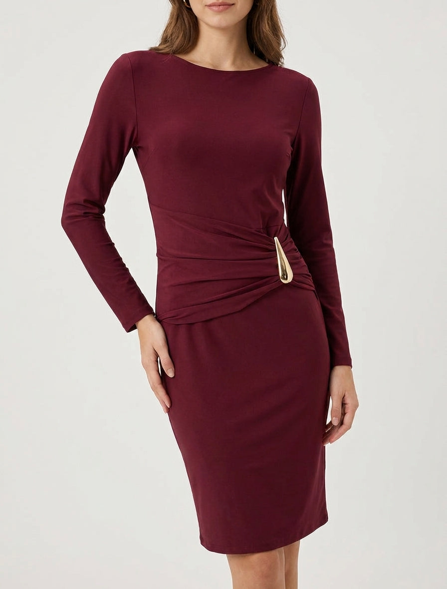 Robe mi-longue à bijou métal - Bordeaux