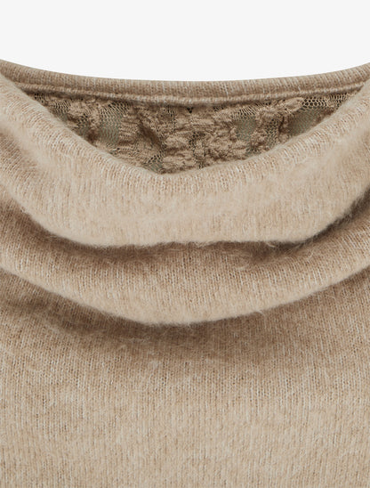 Pull duveteux à col bénitier à empiècement dentelle - Beige - 3