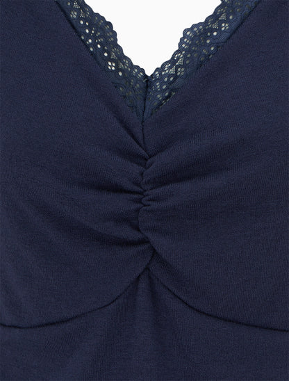 Pull fin à col V en dentelle - Marine - 3