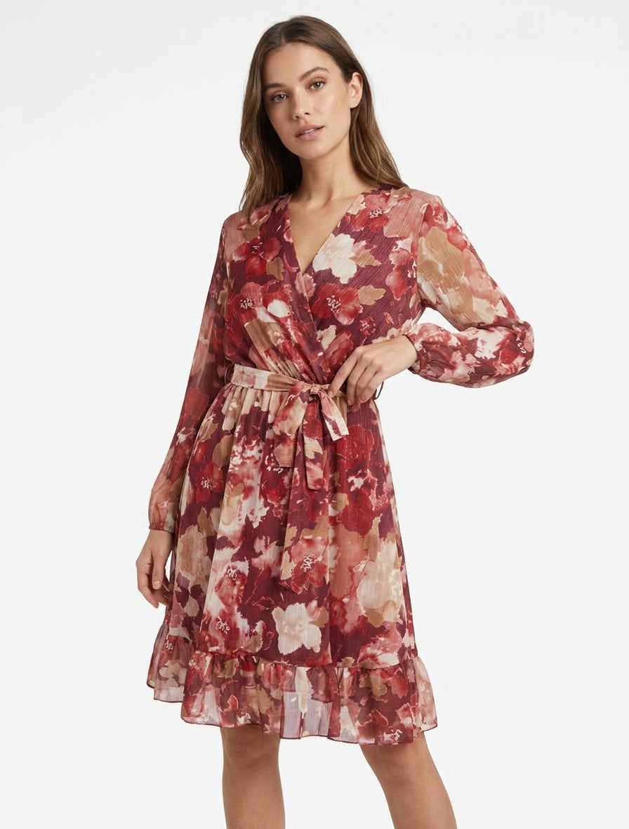 Irise jurk met abstracte bloemenprint en ruchesranden - Wijnrood