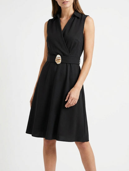 Robe patineuse sans manches à ceinture bijou - Noir
