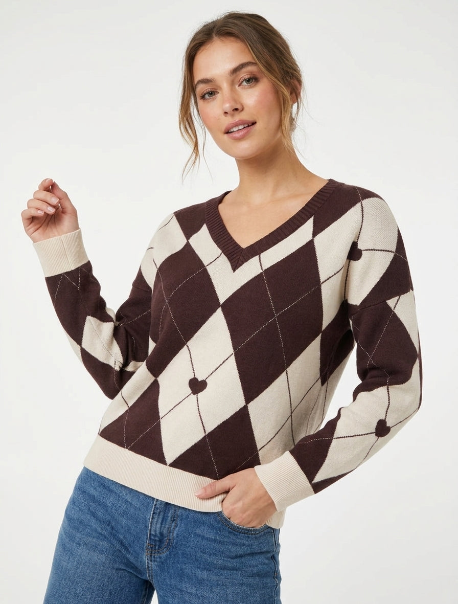 V-hals trui met ruitjesmotief en hart - Bruin/beige