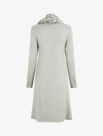 Robe pull mi-longue avec foulard - Vert olive - 2