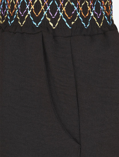 Short élastiqué uni à revers - Noir - 3