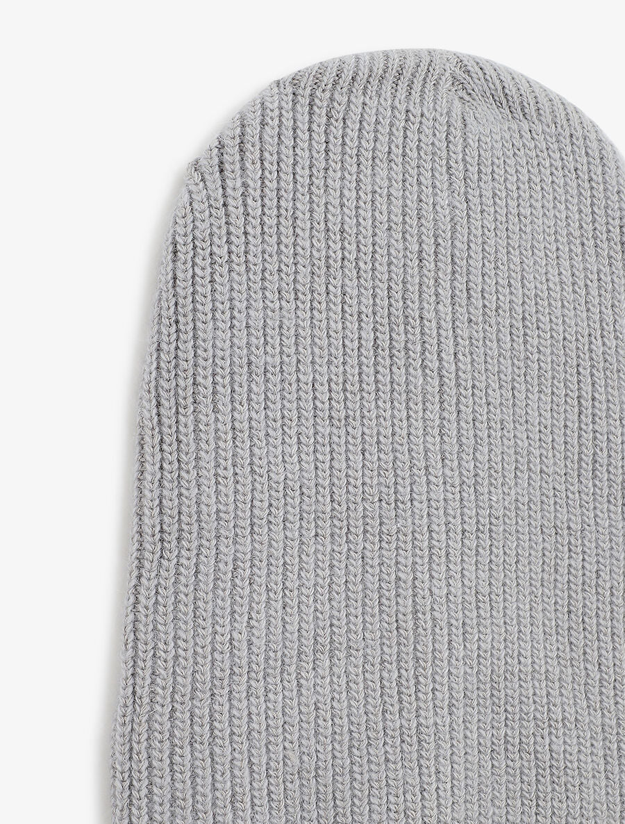 Bonnet uni en maille côtelée - Gris clair - 2