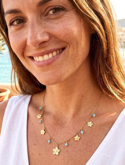 Collier petites fleurs et pierres - Or/vert d&
