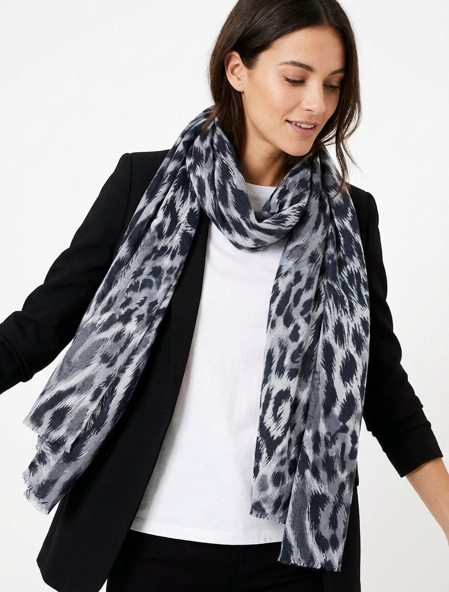Echarpe en laine mélangée imprimé léopard - Gris